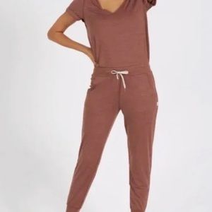 Vuori all day jumpsuit romper M terracotta EUC